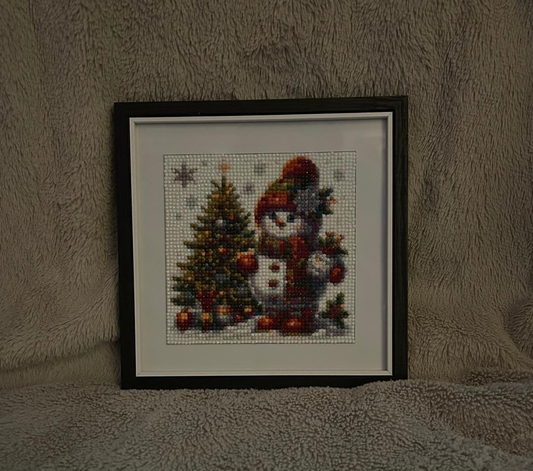 Red Snowman diamond art kit